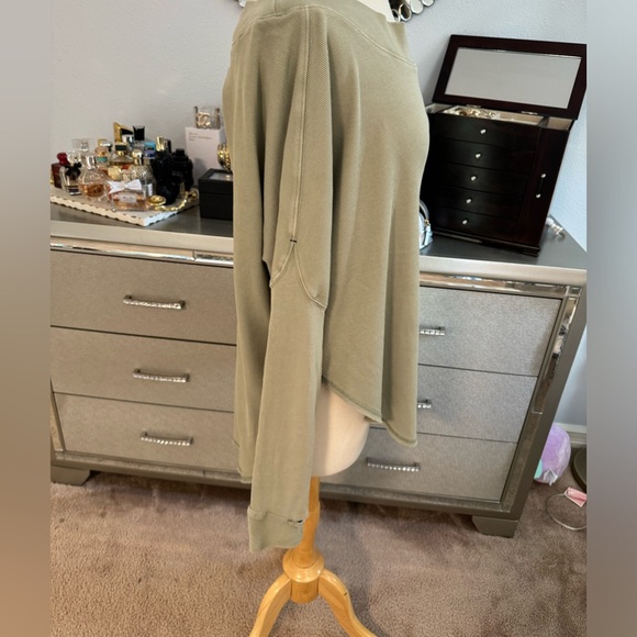 FP Movement Simply Layer Open Back Top Size Small - Picture 10 of 11